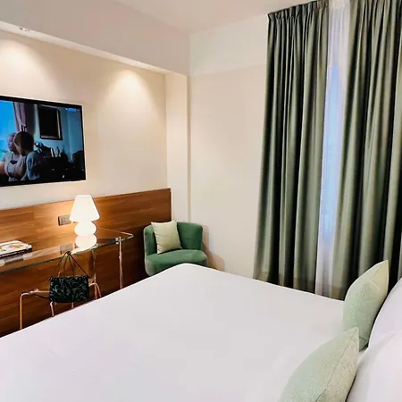 Western 4* Milán