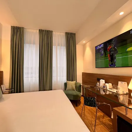 Western 4* Milán